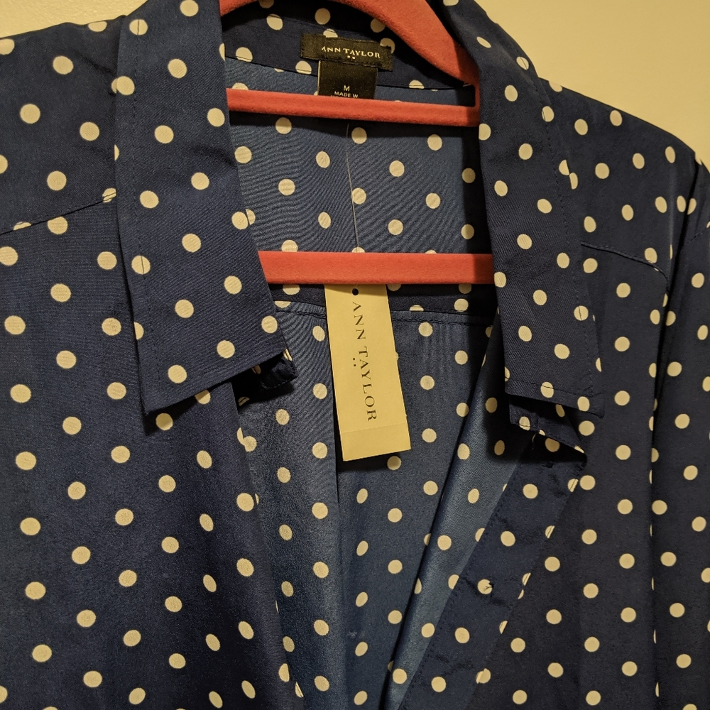 blouse - Picture 3 of 3